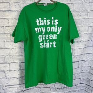 Fruit of the loom green shamrock shirt sz XL